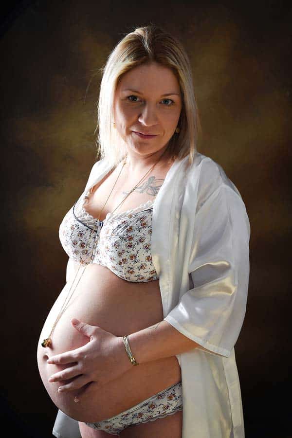 Photographe portrait Bazas Langon Marmande - Larriaut Photos - Galerie Femme Enceinte 8